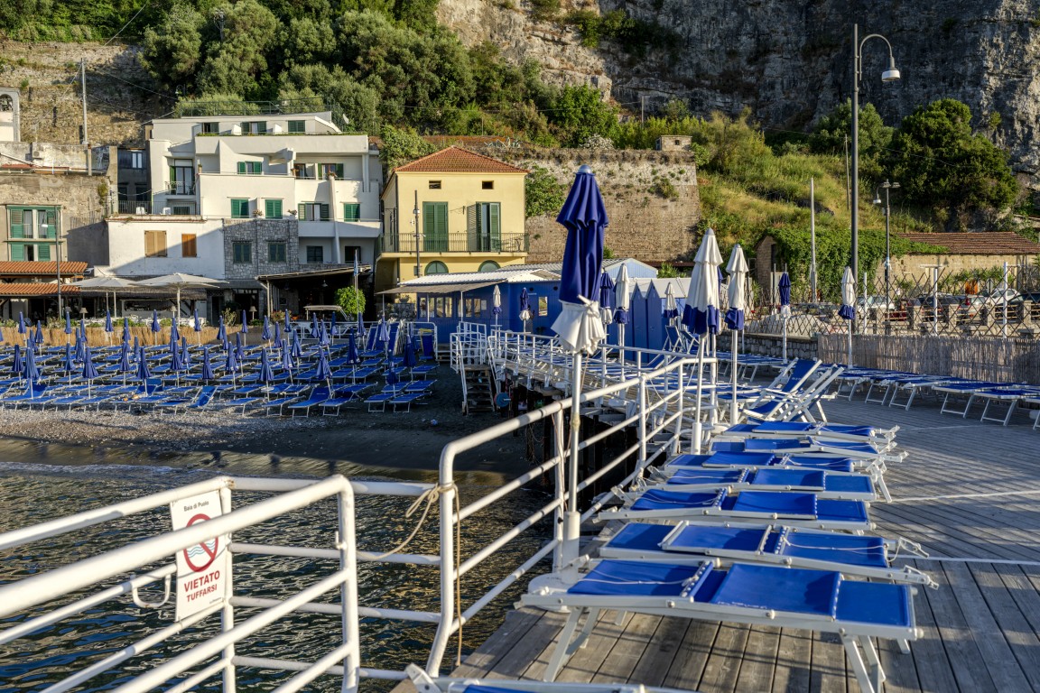 Beach club
